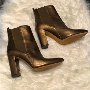 ❌SOLD ❌Vince Camuto boots great color